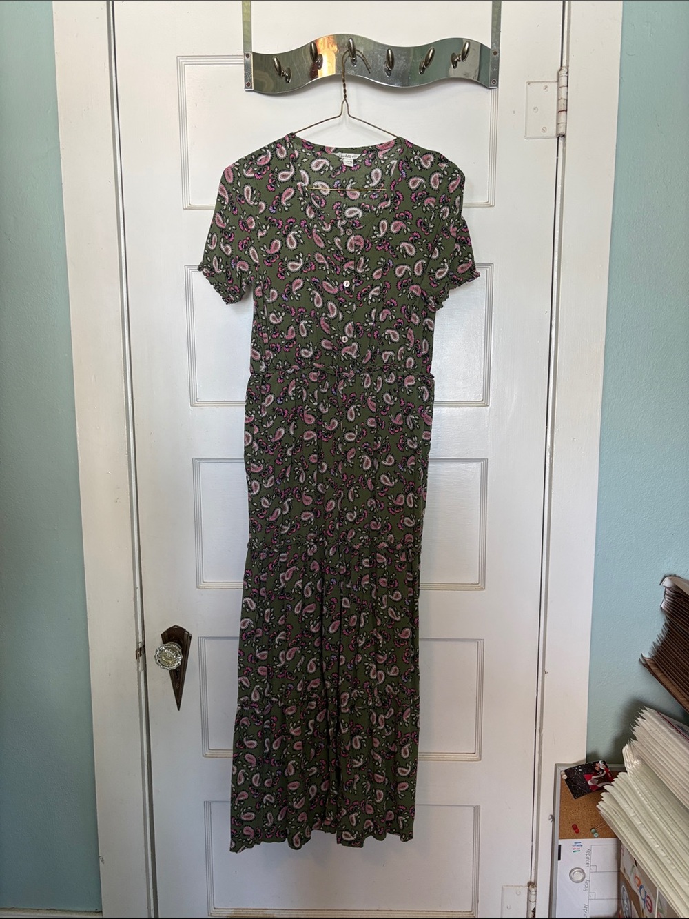 Charlotte by Cato Green Paisley Short-Sleeve Jumpsuit Size L (14-16)